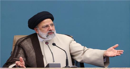 فرمانی برای عدالت و خیز دولت برای برقراری‌ بانکداری اسلامی
