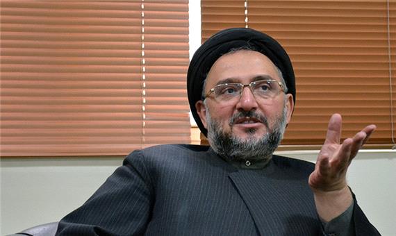 ابطحی: کسی از لاریجانی عذرخواهی نکرده !