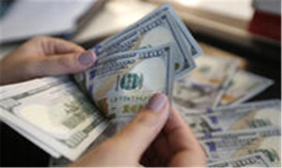 افزایش اندک نرخ دلار و یورو در صرافی‌های بانکی