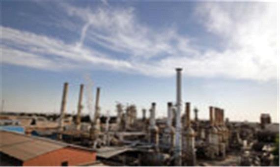احداث پالایشگاههای فراسرزمینی گامی در توسعه صنعت نفت است