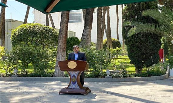 توضیحات ضرغامی درباره بازداشت و آزادی مدیر حافظیه شیراز
