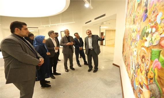 بازدید معاون و مشاور وزیر فرهنگ و ارشاد اسلامی از نمایشگاه «نقش راستان»