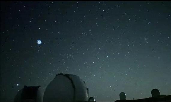تلسکوپ ژاپنی نور مارپیچ درخشانی را در آسمان شب رصد کرد