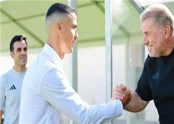رونالدو برای اولین بار در تمرین آفتابی شد