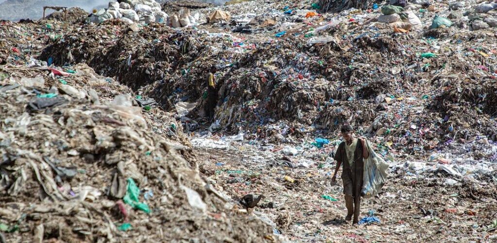 پلاستیک، حقوق بشر را تهدید می‌کند