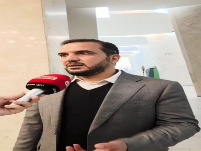 نماینده مجلس: وقتی تورم بالای ۵۰ درصد است افزایش ۲۰ تا ۳۰ درصدی حقوق به معنای کاهش قدرت خرید مردم است