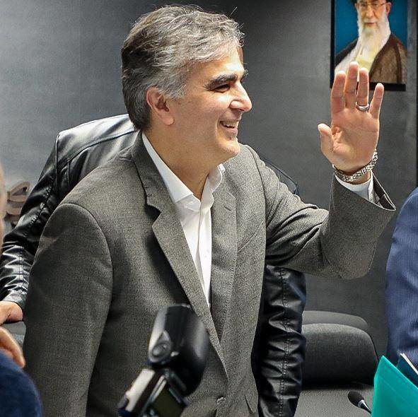 گزارش "تابناک" از ۶ گزینه احتمالی جانشینی فرزین در بانک مرکزی