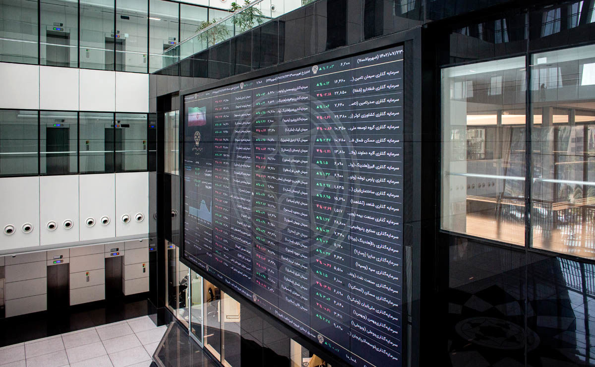 رشد ۷۰ هزار واحدی شاخص بورس