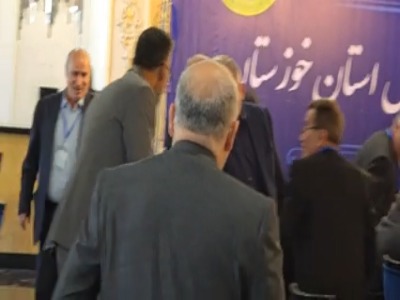 مهدی تاج نیز رأی خود را به صندوق انداخت