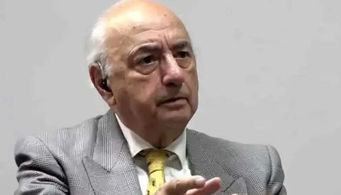 دیپلمات پیشین: مسیر بین ایران و آمریکا با احتمال بالایی به سمت جنگ می رود!