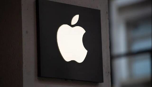 «اپل» یک گجت پوشیدنی هوش مصنوعی می‌سازد