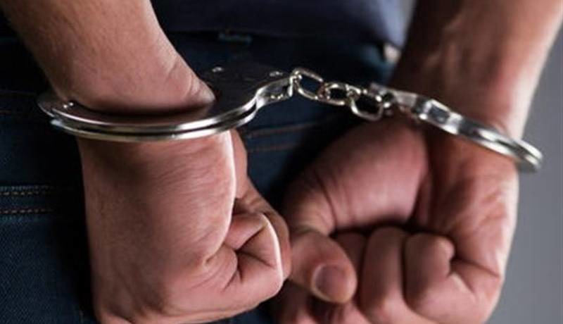 گفتگو با سارقی که برای هزینه مواد دزدی میکرد