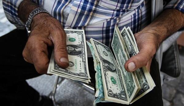 دلار ۱۵۰ هزار تومان شد