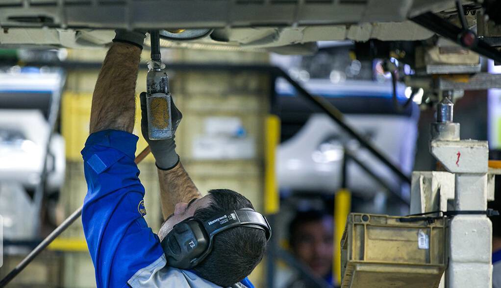 نه به خودسرانگی خودروساز