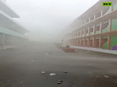 باد و باران شدید اندونزی را درنوردید