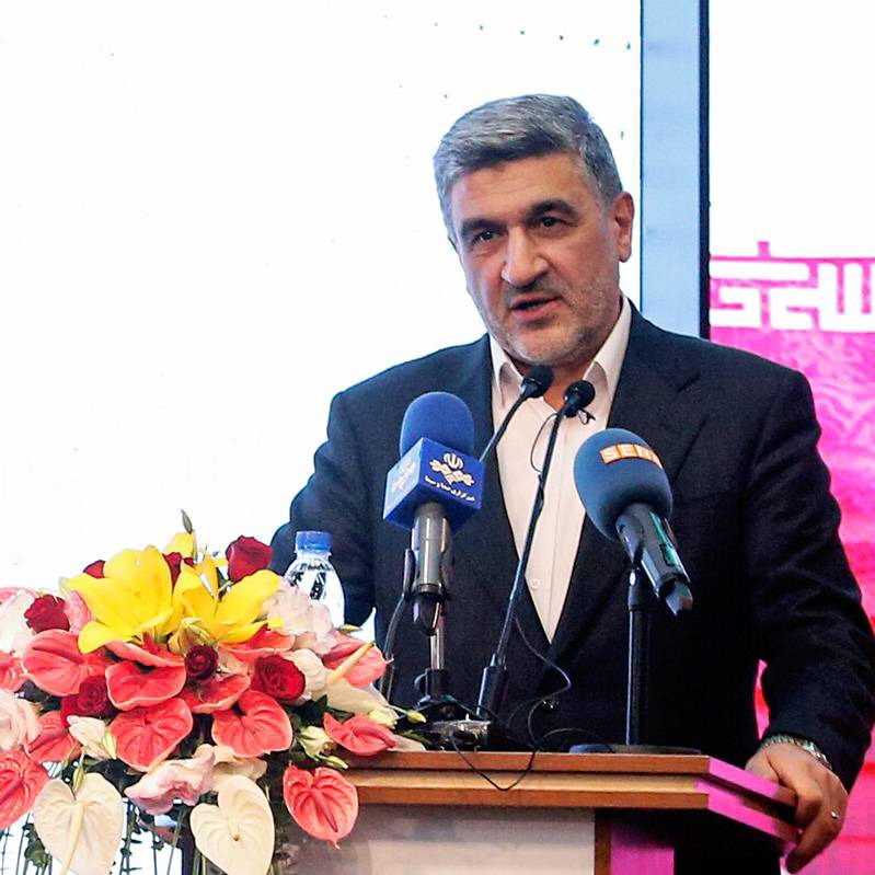 صیدی: شرکت ملی نفت را به بورس می‌آوریم