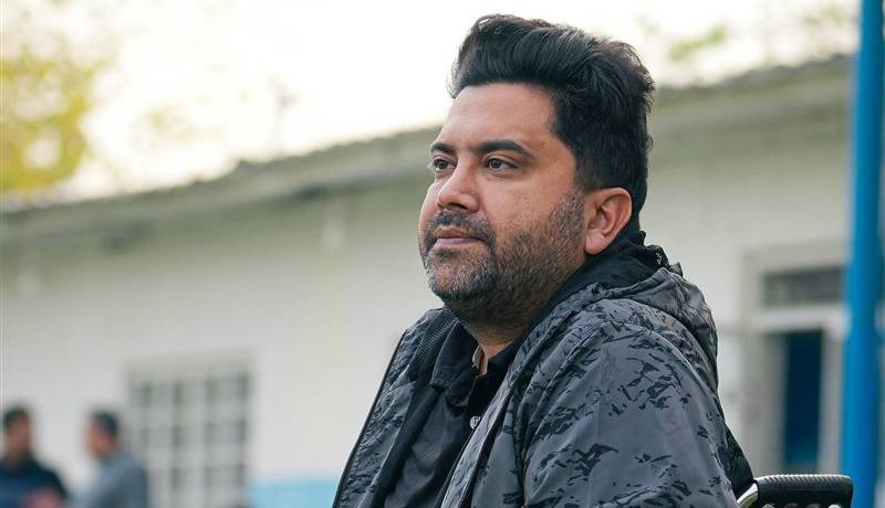 اخباری: به پرسپولیس کادو دادیم؛ تصمیمات داور درست بود