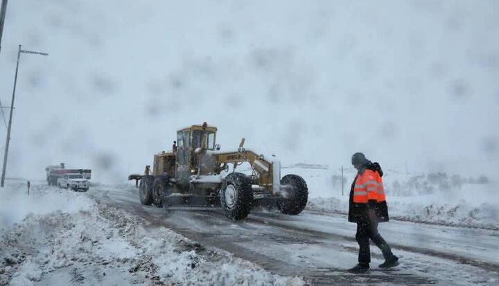 فعالیت سامانه بارشی در ۲۵ استان تا ۱۶ بهمن