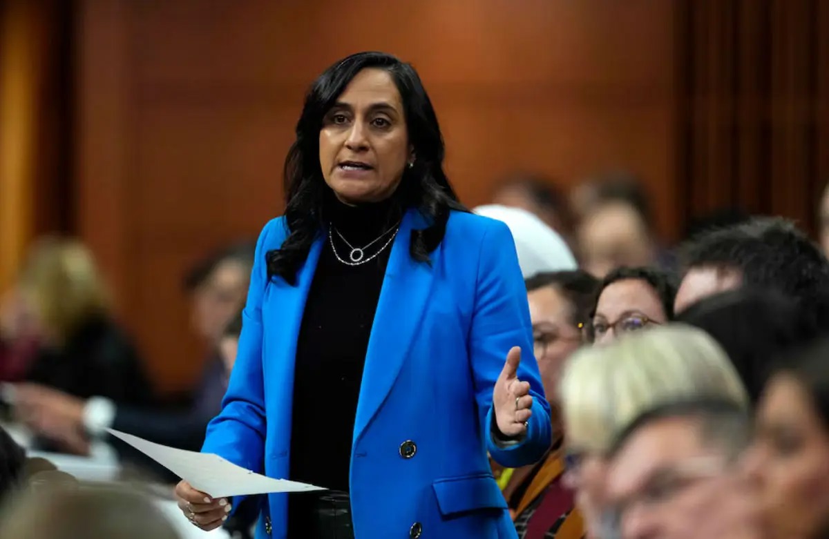 یاوه‌سرایی‌های مداخله جویانه وزیر خارجه کانادا علیه ایران