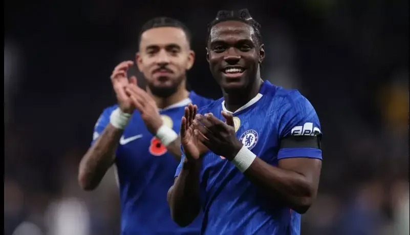 تمرین عجیب ستاره چلسی با واقعیت مجازی!