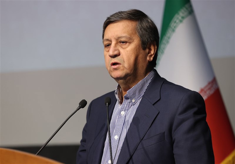 همتی: رکورد تأمین ارز شکست؛ ۶.۷ میلیارد دلار در ۴۷ روز