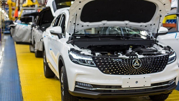 خودروهای مونتاژی از وارداتی‌ها گرانتر شدند!