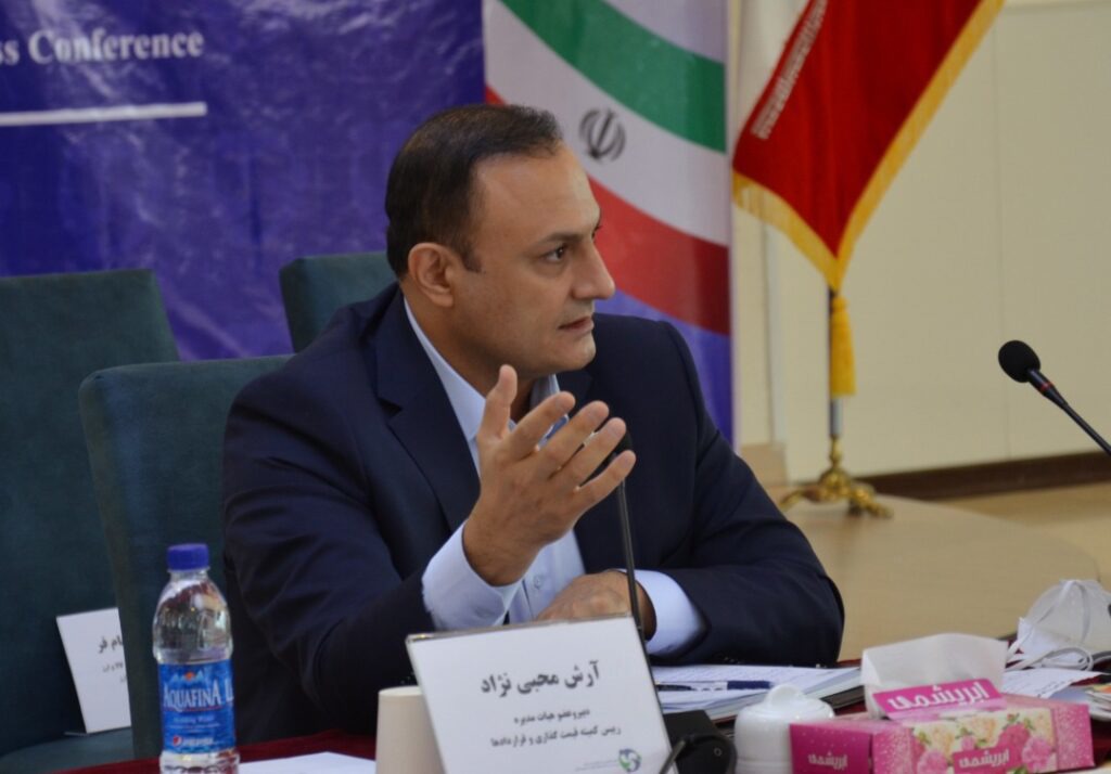 دبیر انجمن صنایع: خودروسازان ۱۳۰ هزار میلیارد تومان آینده‌فروشی کرده‌اند