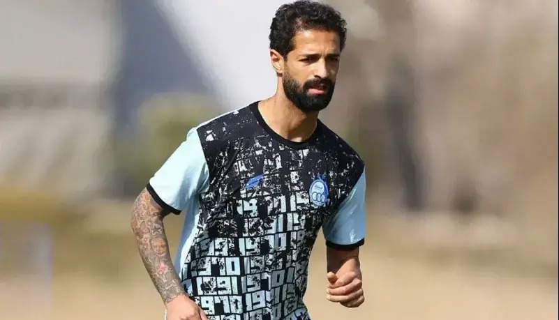 مدافعی که سهراب را فرشته نجات می‌بیند