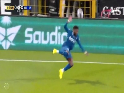 اتفاق دلخراش برای التمبکتی در جریان بازی مقابل التعاون