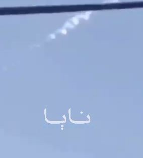لحظه اصابت موشک به شهرک صهیونیست ایتمار در کرانه باختری
