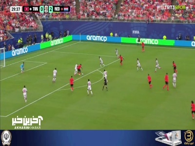 شوت دومفریس با اختلاف از کنار دروازه به بیرون رفت