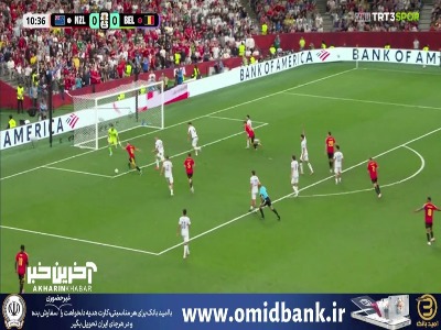 بازیکنان نیوزیلند توپ را از روی خط برگرداندند
