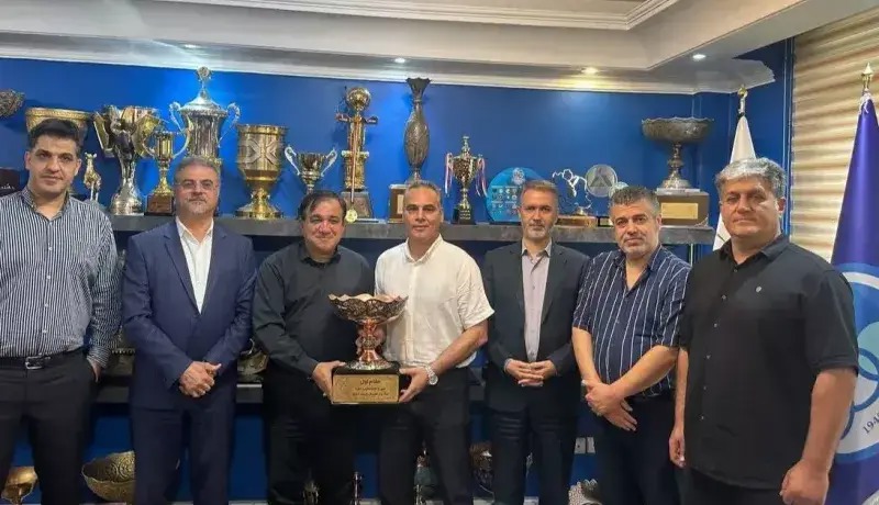 جام قهرمانی هم به خانه استقلال رسید!