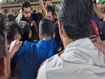 خوشحالی بازیکنان نساجی به بهانه قهرمانی