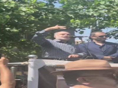 مسعود ده‌نمکی: خانواده اکبر عبدی باید سرشان را بالا بگیرند