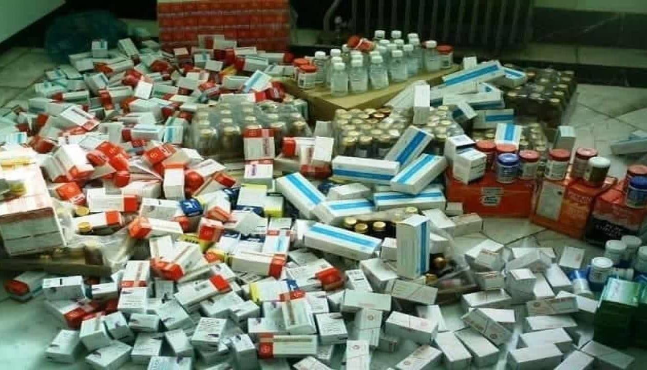کشف محموله ۴۰ میلیارد ریالی داروهای غیرمجاز در شاهرود