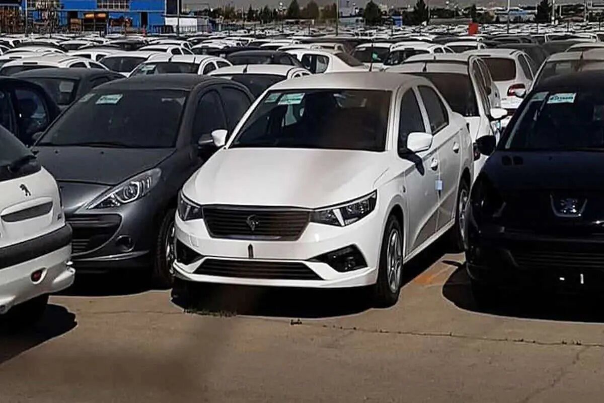 افزایش قیمت خودروهای داخلی و خارجی؛ فقط این خودرو ۱۴۰ میلیون افت کرد