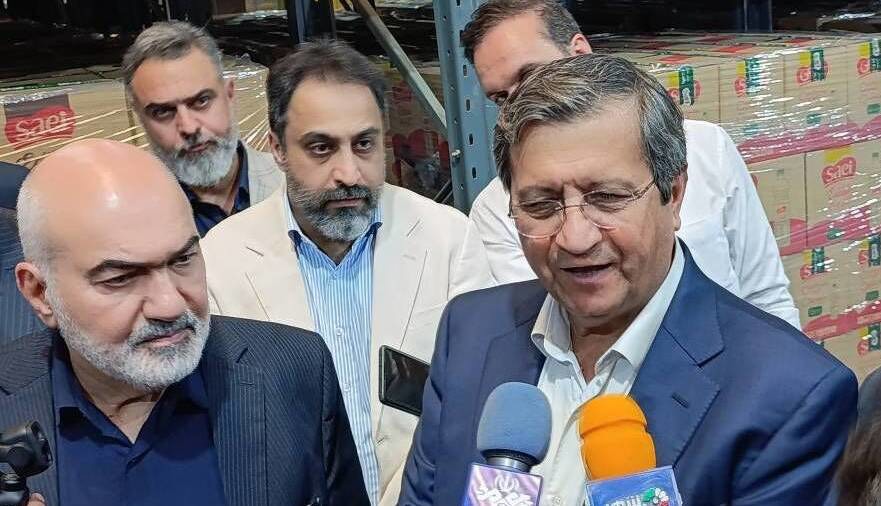 همتی: اجازه ایجاد مشاغل‌ کاذب ارزی در حاشیه بازار را نخواهیم داد |