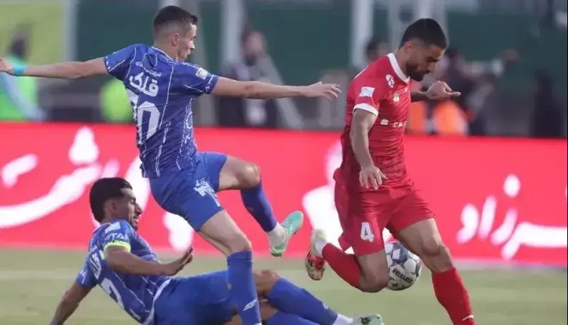 دوری ۲۵ کیلومتری استقلال و پرسپولیس در اصفهان!