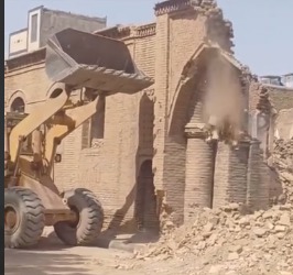 تخریب عجیب یک کاروان‌سرای تاریخی در سبزوار