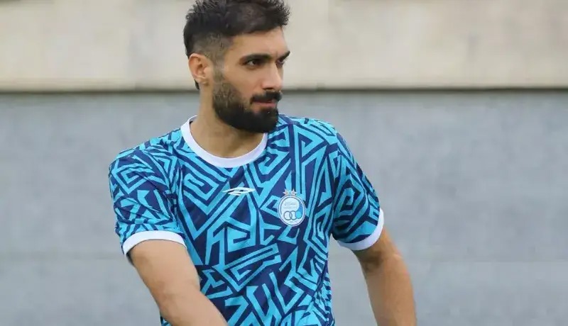 بازگشت قهرمان تراکتور به تبریز با لباس استقلال