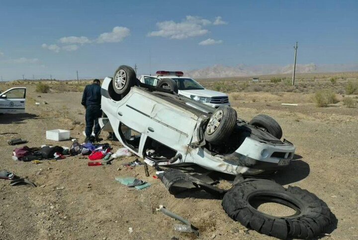 ۴ کشته و مصدوم در حادثه واژگونی ال ۹۰