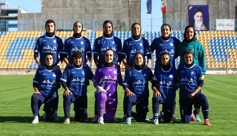 پوستر جالب گل‌گهر به احترام راویان فوتبال زنان!