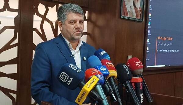 علی دادگر: حواشی بیرانوند را در داخل فدراسیون حل می‌کنیم